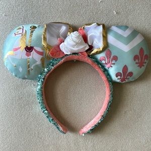 Disney carousel Minnie Ears